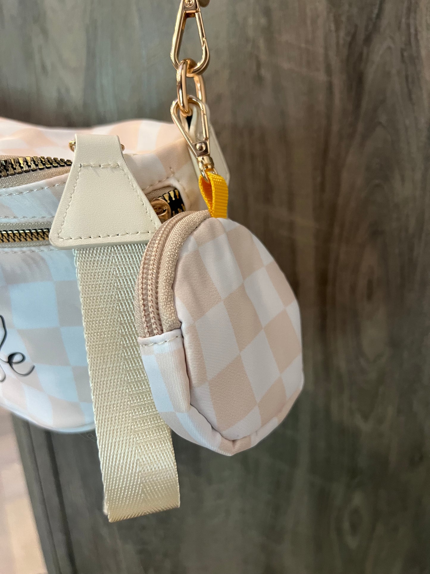 Checkered Linewife Crossbody bag